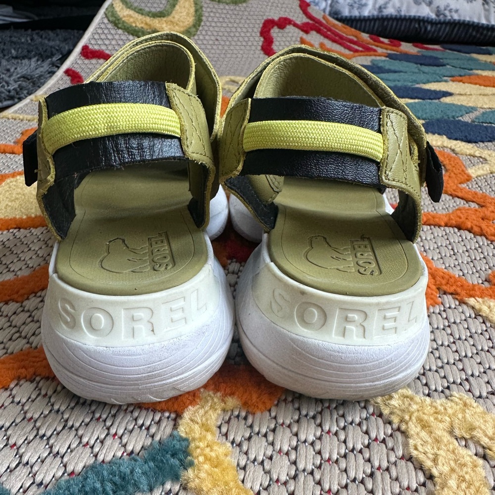 Sorel women’s Sandals in Black and Olive - Picture 3 of 9